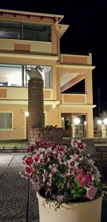 Villa Maria & George Нидри Экстерьер фото